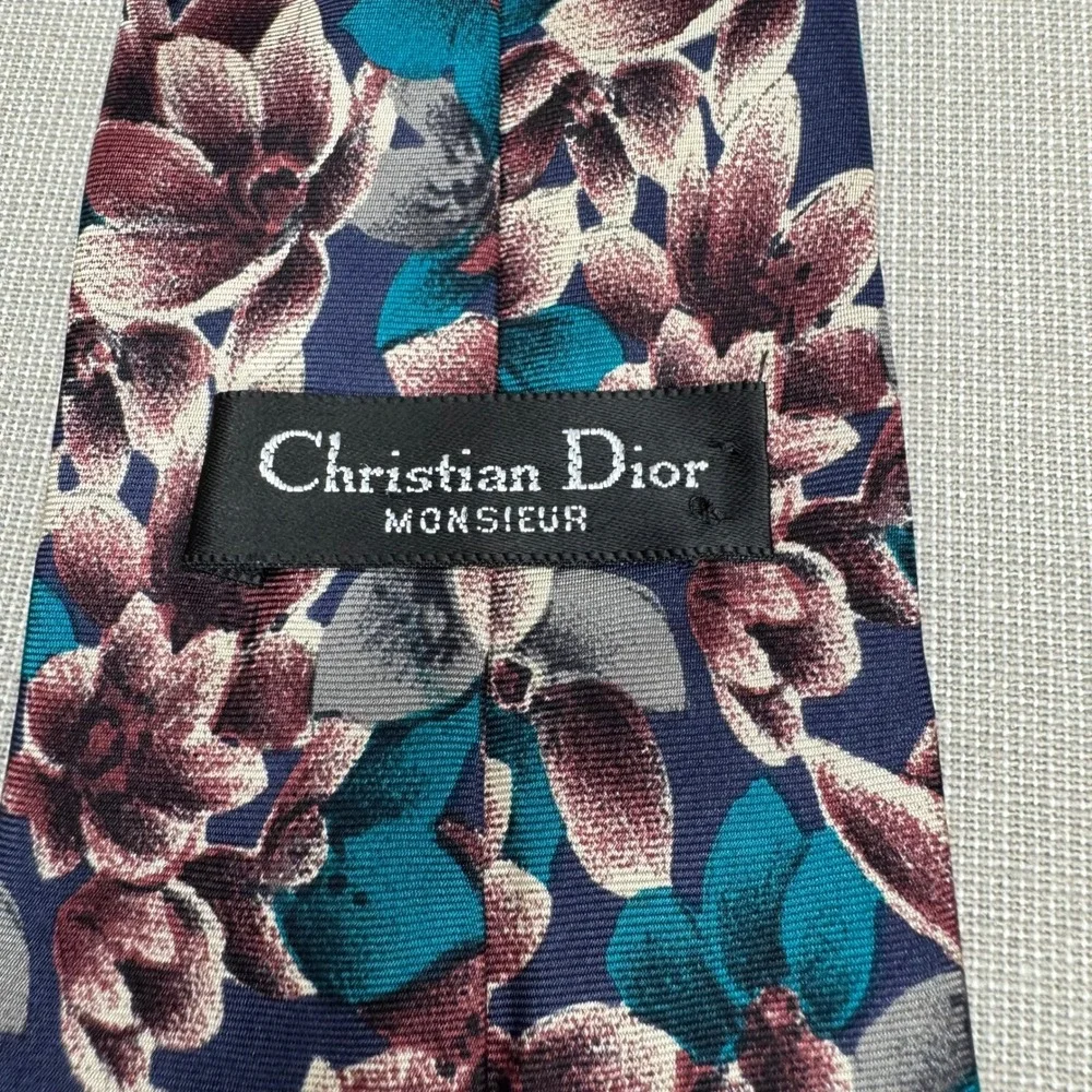 Christian Dior teal/pink floral silk tie‎